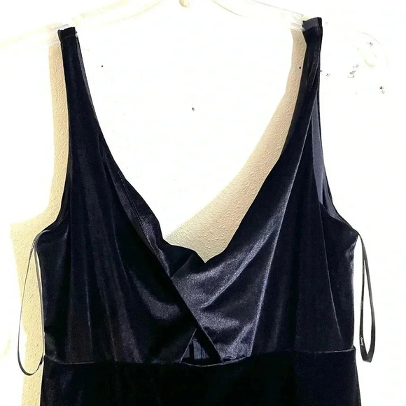 Lovely Nordstrom Women 14 Twist Front Cutout Velvet Maxi Dress Pockets Black - Picture 4 of 9